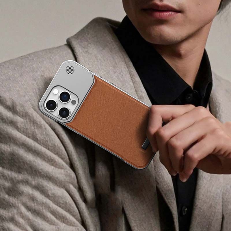 AuraEdge Luxe – Magnetic Metal-Free Leather Armor Case