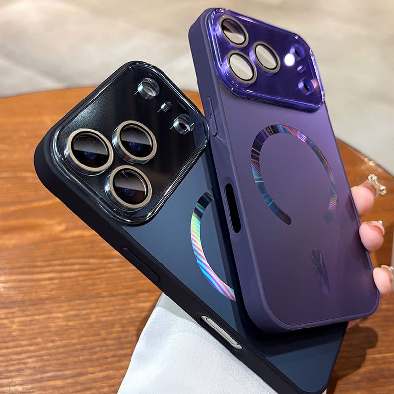 ChubbyArmor Chic - Matte Holographic Big Window Magnetic Case for iPhone 17