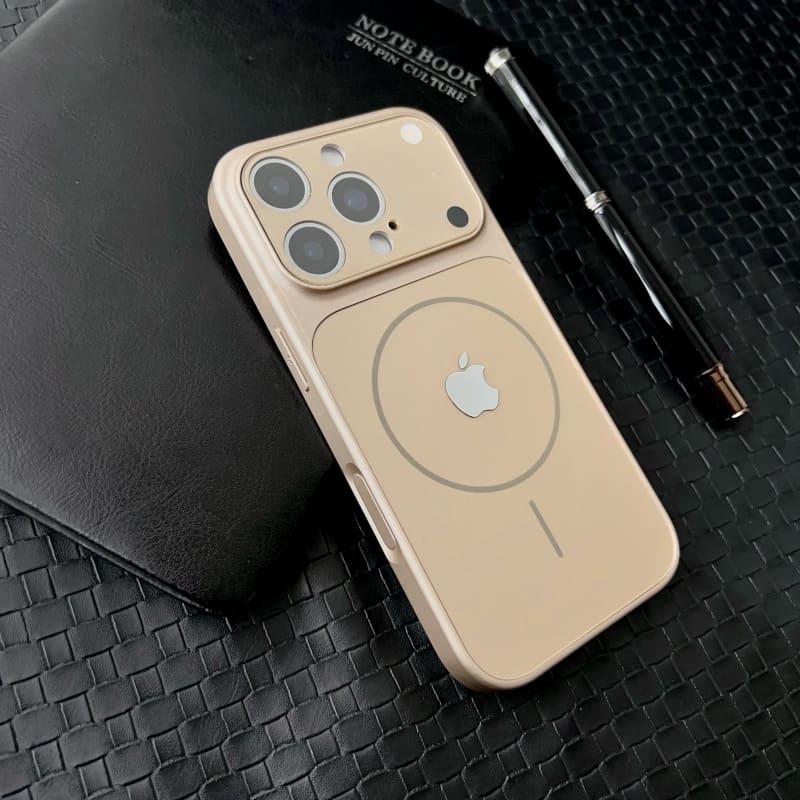 ChubbyArmor Cosmic - iPhone 17 Modeling Magnetic Frosted Case