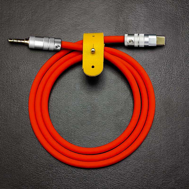 "Seamless Chubby" Audio Cable Type-C & Lightning