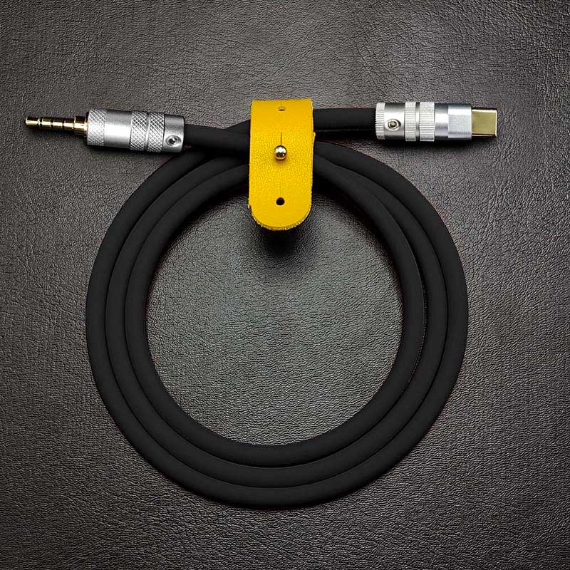 "Seamless Chubby" Audio Cable Type-C & Lightning